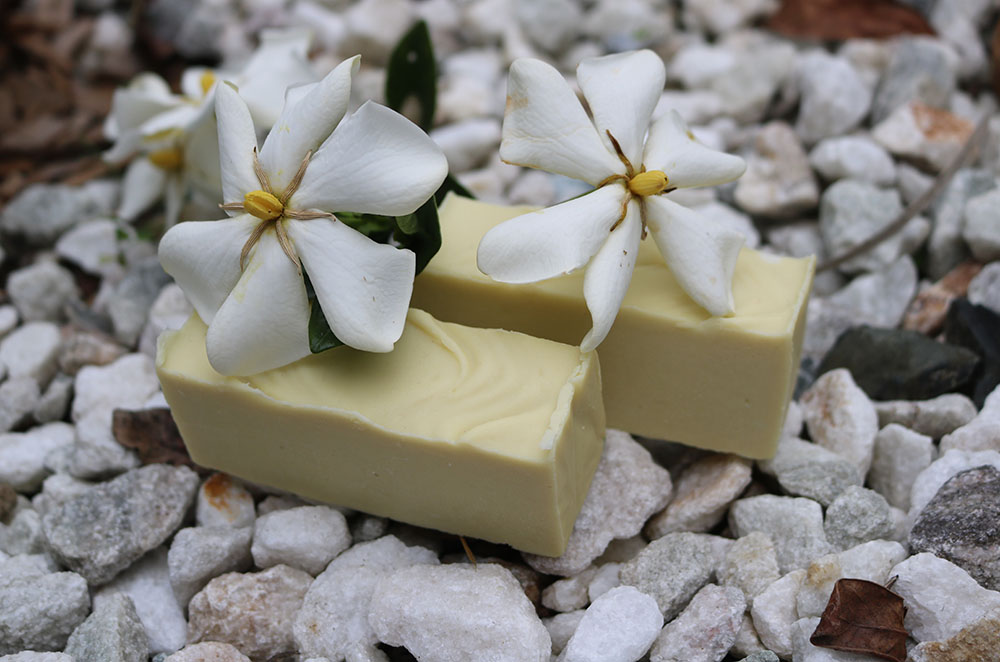 Passionate Gardenia bar