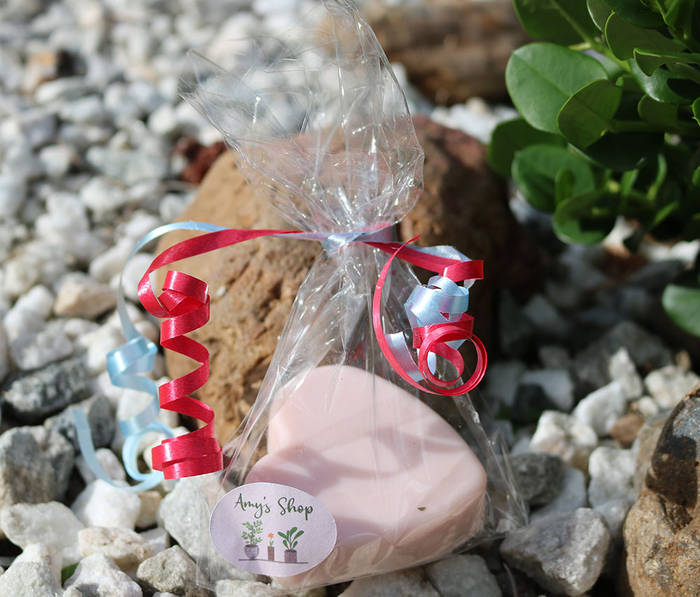 Glamorous Gift Bags - Image 5